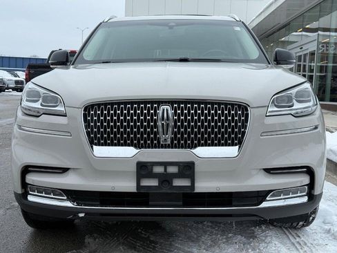 Used 2020 Lincoln Aviator Reserve w/ Equipment Group 202A image 12