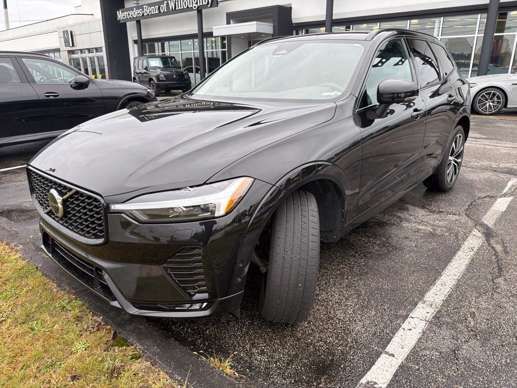 Certified 2024 Volvo XC60 B5 Plus w/ Protection Package Premier AWD/4WD image 1