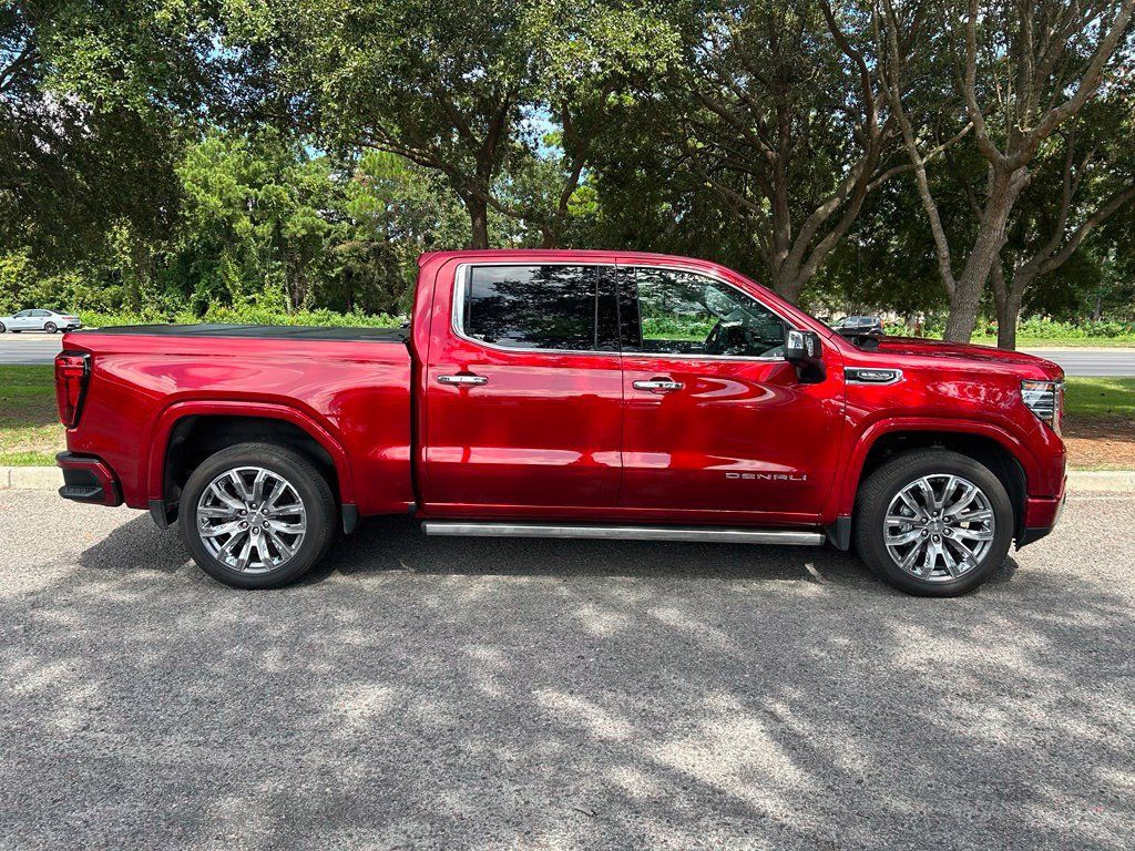 Used 2024 GMC Sierra 1500 Denali w/ Denali Reserve Package AWD/4WD image 5