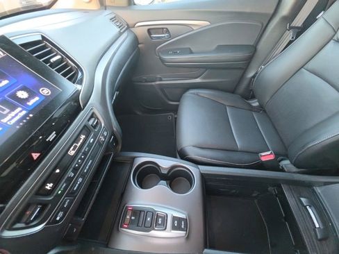 Certified 2023 Honda Ridgeline RTL image 24