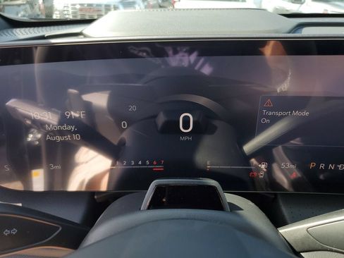 New 2026 Buick Enclave Avenir w/ Super Cruise Package FWD image 30