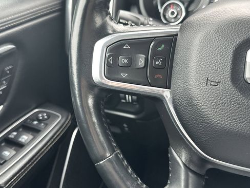 Used 2023 RAM 1500 Laramie image 12