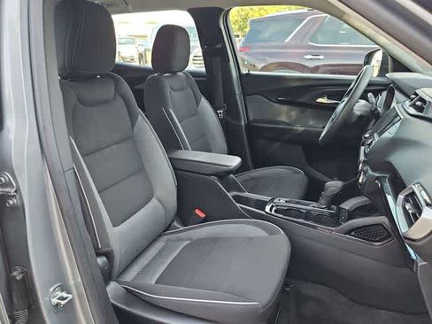Used 2023 Chevrolet TrailBlazer LS FWD image 18