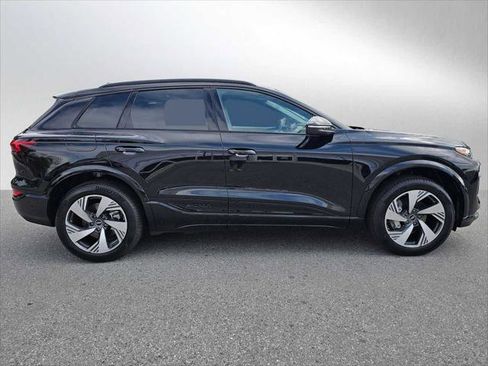Certified 2025 Audi Q6 e-tron Premium Plus AWD/4WD image 2