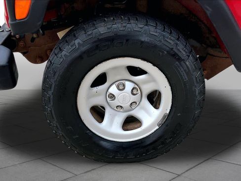 Used 2005 Jeep Wrangler X AWD/4WD image 10