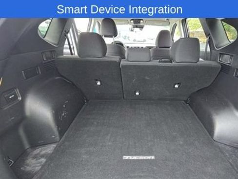 Used 2022 Hyundai Tucson SEL w/ Cargo Package AWD/4WD image 11