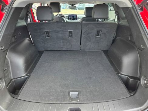 Used 2023 Chevrolet Blazer LT image 10