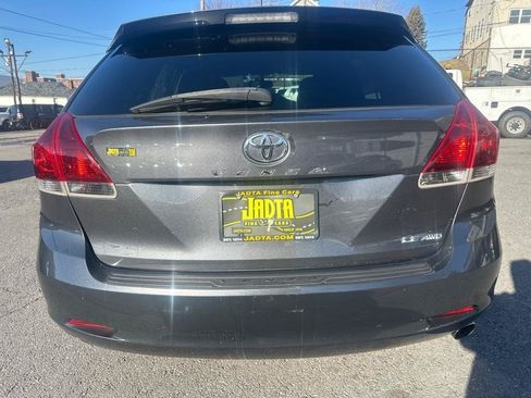 Used 2013 Toyota Venza LE AWD/4WD image 4