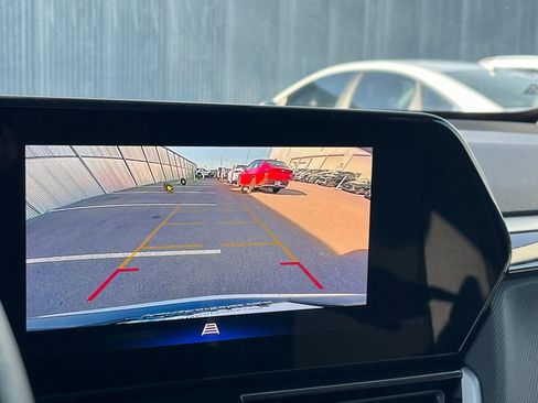 Used 2025 Chevrolet TrailBlazer LT image 17