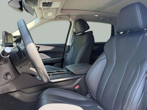 Used 2025 Acura MDX SH-AWD w/ Technology Package image 20