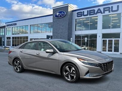 Used 2023 Hyundai Elantra Limited