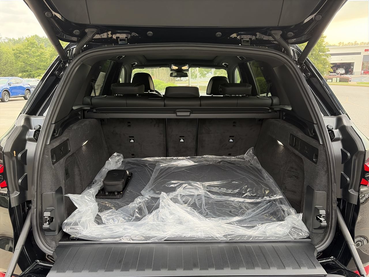 Used 2026 BMW X5 xDrive40i AWD/4WD image 36