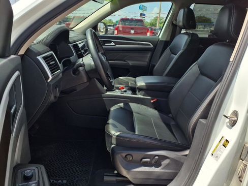 Used 2022 Volkswagen Atlas SE AWD/4WD image 9