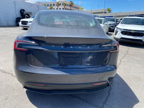 Used 2025 Tesla Model 3 Long Range RWD image 8