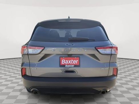 Certified 2022 Ford Escape SE w/ SE Sport Appearance Package AWD/4WD image 4