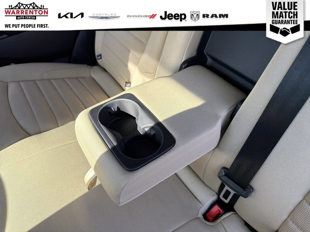 Used 2023 Ford Edge SE w/ Cargo Accessory Package AWD/4WD image 16