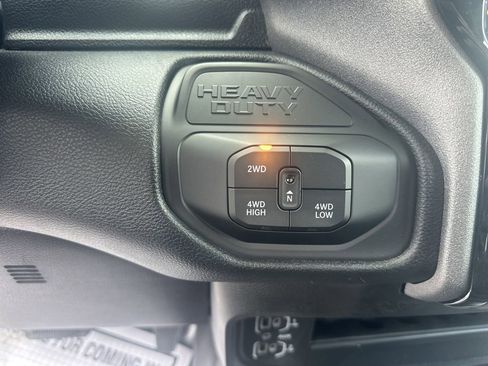 New 2026 RAM 3500 Tradesman AWD/4WD image 23