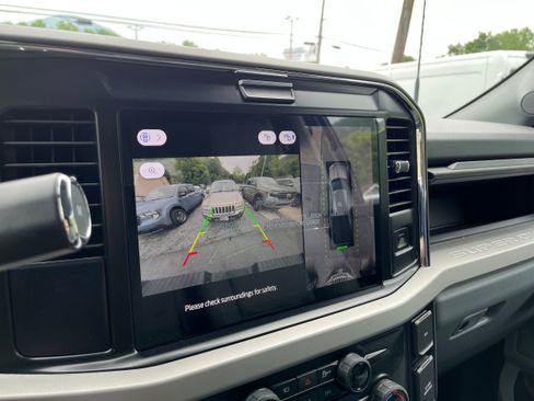 New 2026 Ford F350 XLT w/ XLT Premium Package AWD/4WD image 18