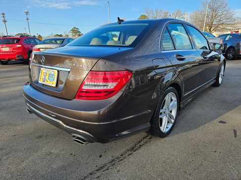 Used 2014 Mercedes-Benz C 300 4MATIC Sedan image 5