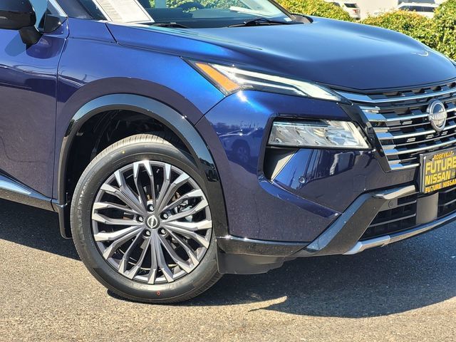 Certified 2025 Nissan Rogue Platinum AWD/4WD image 9