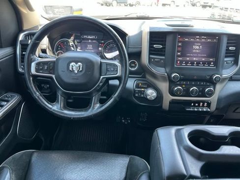 Used 2019 RAM 1500 Laramie AWD/4WD image 17