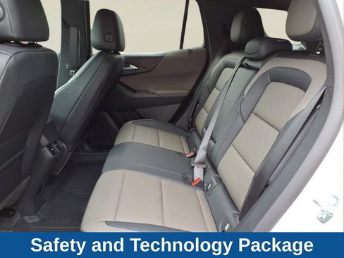 New 2027 Chevrolet Equinox LT w/ Convenience Package II FWD image 22