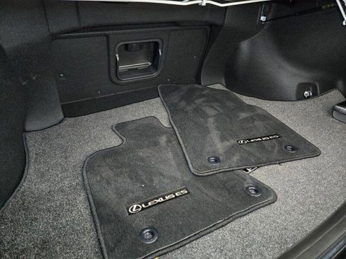 Certified 2023 Lexus ES 350 w/ Premium Package image 21