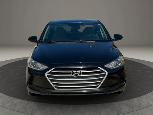 Used 2018 Hyundai Elantra SE w/ Cargo Package FWD image 8