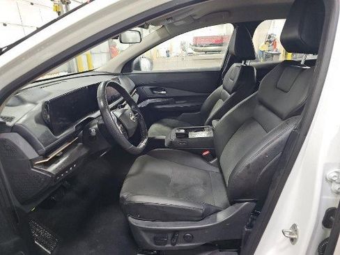 Used 2024 Nissan Ariya FWD image 6