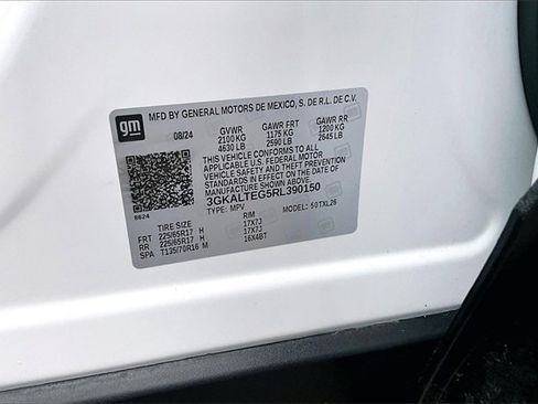 Used 2024 GMC Terrain SLE image 31