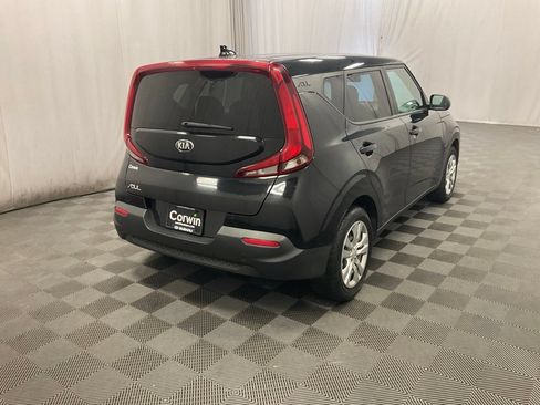Used 2020 Kia Soul LX FWD image 6