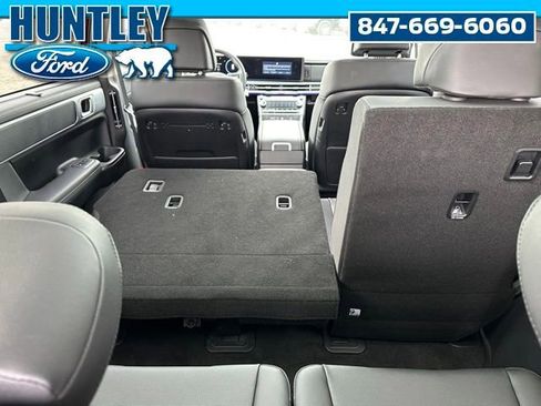 Used 2025 Hyundai Santa Fe Limited image 13