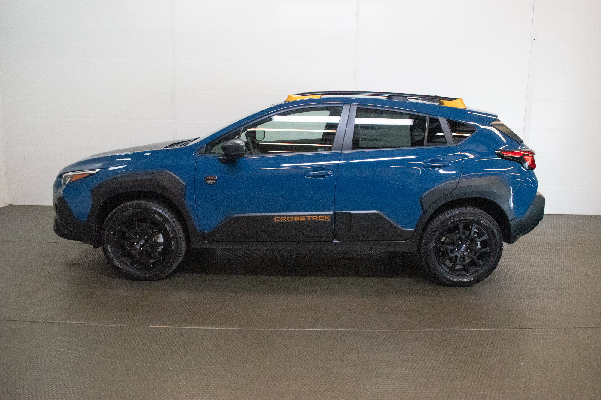 New 2026 Subaru Crosstrek 2.5i Wilderness w/ Crosstrek Mirror Package AWD/4WD image 7