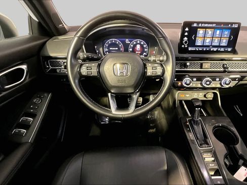 Used 2023 Honda Civic Sport Touring image 6