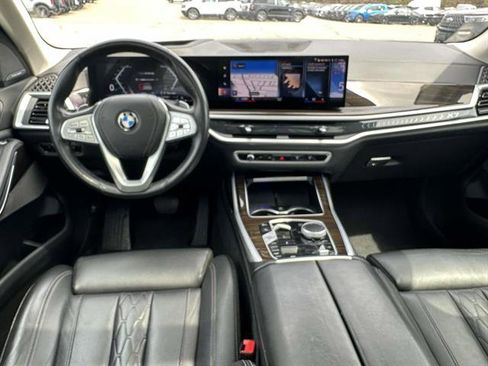Used 2023 BMW X7 xDrive40i AWD/4WD image 12
