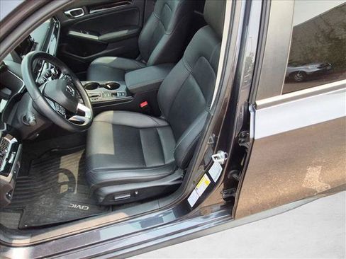 Used 2024 Honda Civic EX-L image 16
