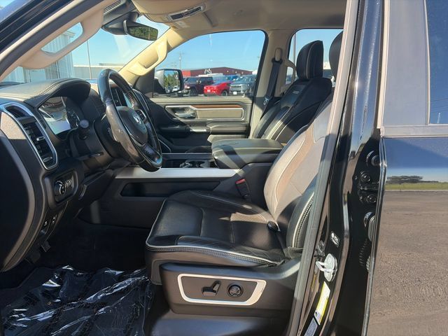 Used 2021 RAM 1500 Laramie AWD/4WD image 9