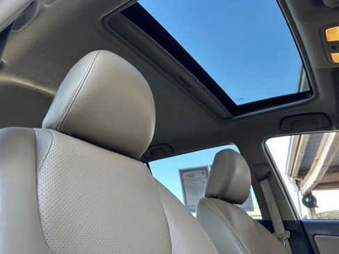 Used 2010 Toyota RAV4 Limited image 15