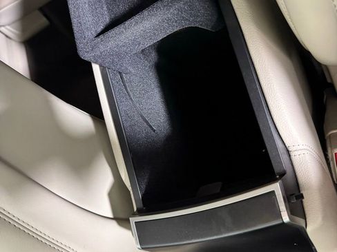 Used 2019 Lincoln MKC Reserve image 36