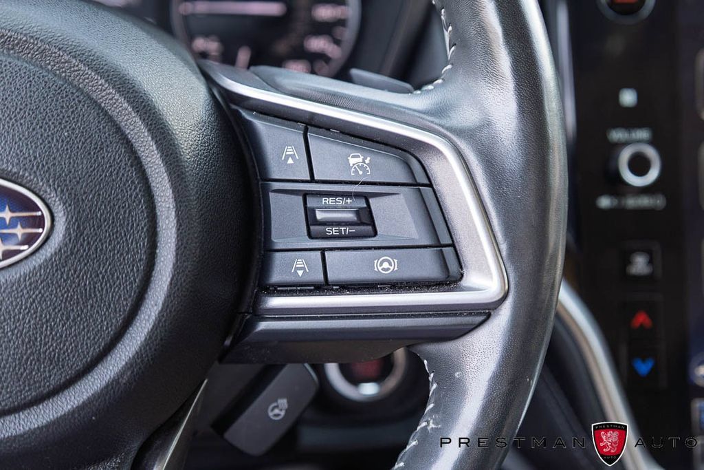 Used 2024 Subaru Outback Touring AWD/4WD image 29
