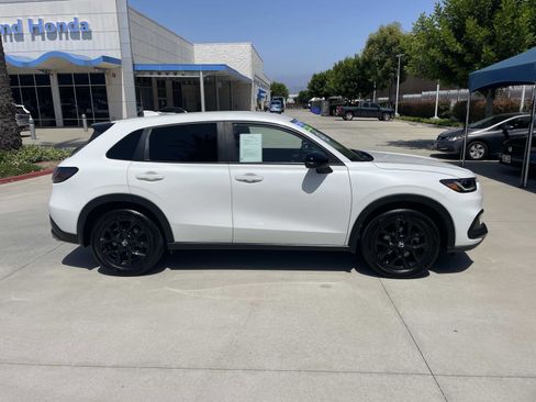 Certified 2023 Honda HR-V Sport image 24