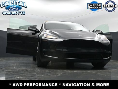 Used 2022 Tesla Model Y Performance AWD/4WD image 33