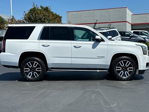 Used 2016 GMC Yukon SLE RWD image 6