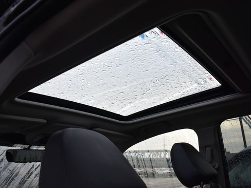 Used 2022 Subaru Forester Limited w/ Popular Package #2 image 14