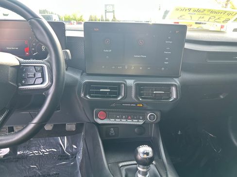 Used 2024 Ford Mustang GT RWD image 23