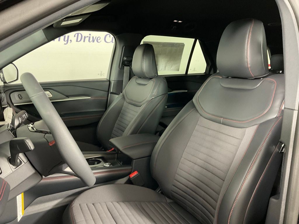 New 2026 Ford Explorer ST-Line w/ Premium Package RWD image 14