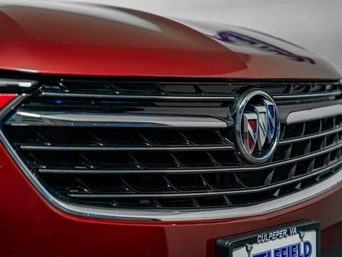 Used 2023 Buick Envision Essence image 13