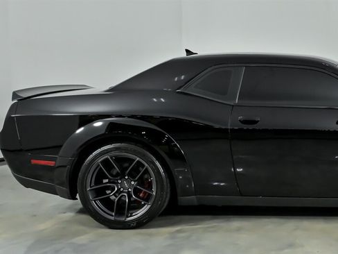 Used 2019 Dodge Challenger SRT Hellcat Redeye RWD image 11
