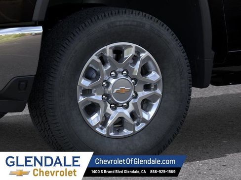 New 2026 Chevrolet Silverado 2500 LTZ w/ LTZ Plus Package AWD/4WD image 9
