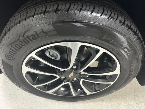 Used 2026 Chevrolet TrailBlazer LT w/ LT Cold Weather Package AWD/4WD image 9